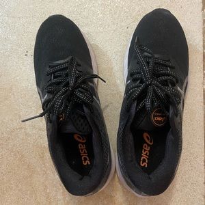 ASICS gel nimbus sneakers